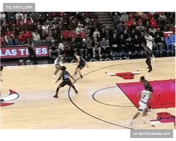 爵士进攻端过度依赖森萨博 其他球员得分贡献有限 爵士进攻端过度依赖森萨博 其他球员得分贡献有限